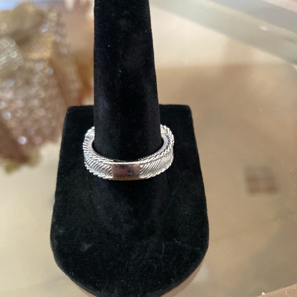 Pre-Loved Judith Ripka Sterling Silver Textured Onyx/Cubic Zirconia Band Ring - Picture 3 of 5